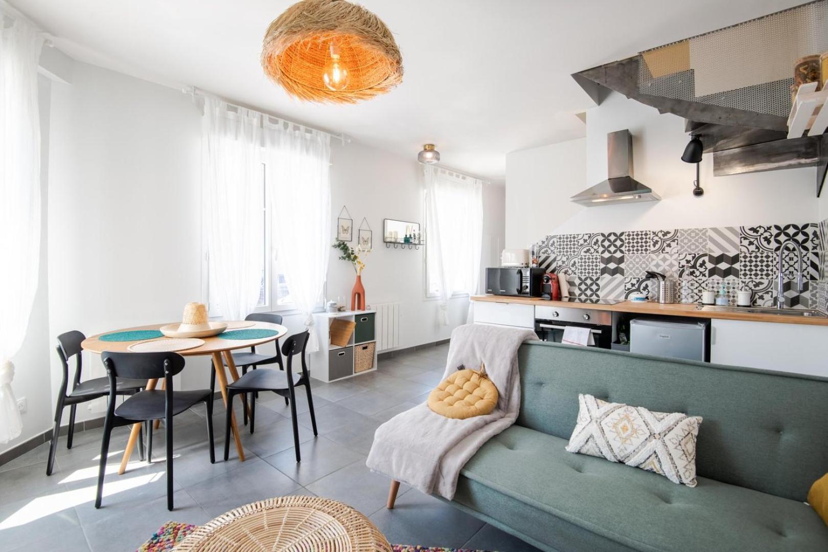 Guest house Comfort And Modernity In A Townhouse Tours